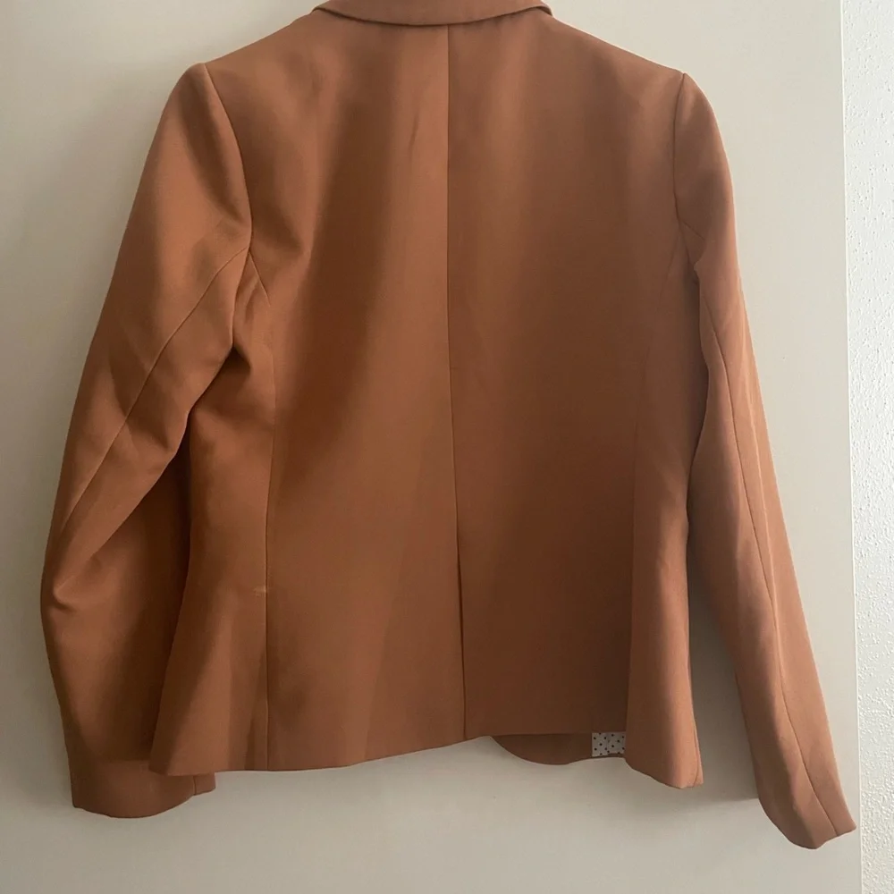 Amazon Women's Tan Blazer